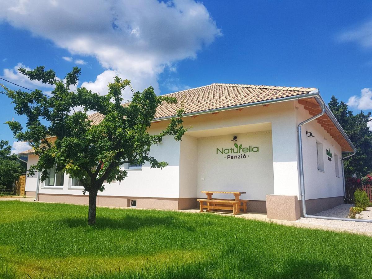 Naturella Panzió Villány Exterior foto